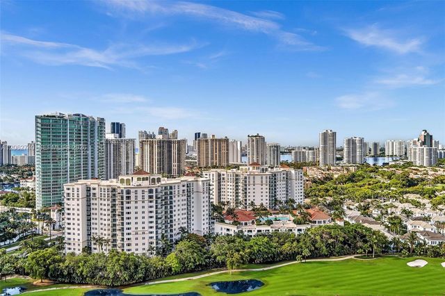 20000 E Country Club Dr 110, Aventura, FL 33180