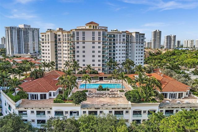 20000 E Country Club Dr 110, Aventura, FL 33180