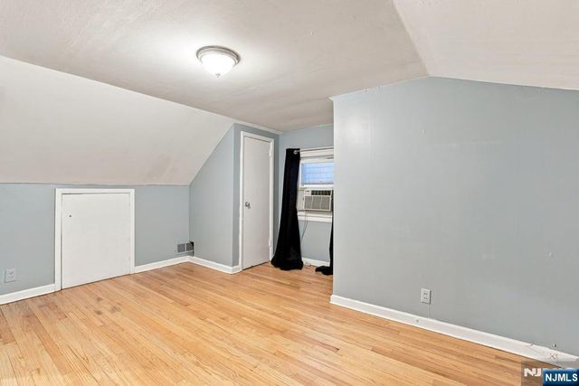 654 Howard Street, Teaneck, NJ 07666