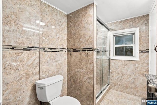654 Howard Street, Teaneck, NJ 07666