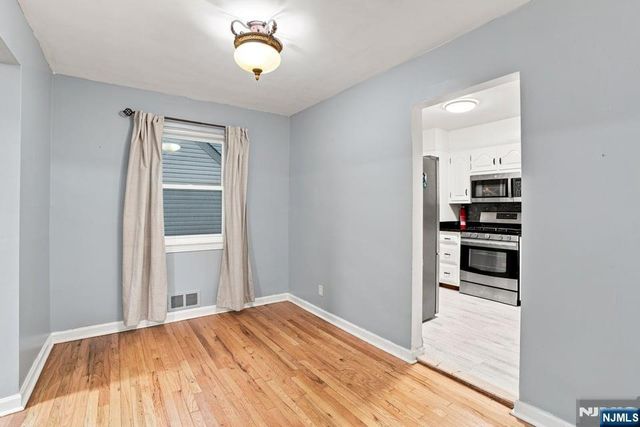 654 Howard Street, Teaneck, NJ 07666