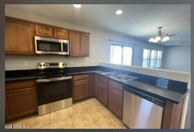 7811 S 63RD Drive, Laveen, AZ 85339