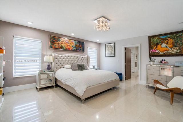 14090 SW 34th St, Miami, FL 33175