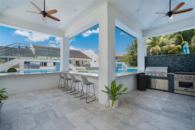 14090 SW 34th St, Miami, FL 33175