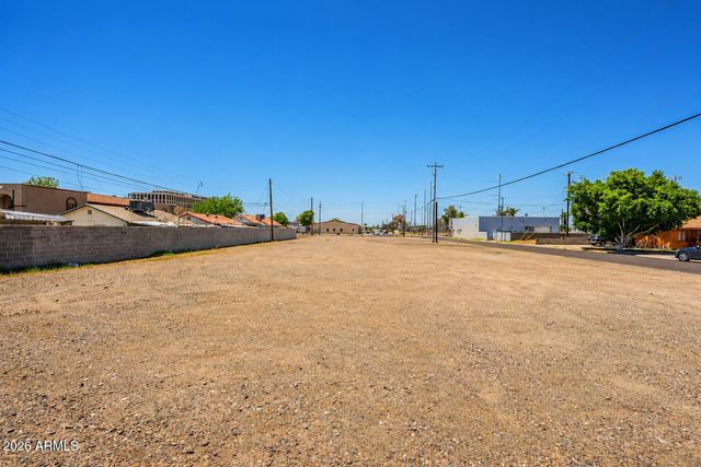 4249 N 16TH Street -, Phoenix, AZ 85016