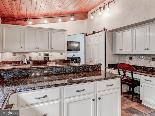 3604 BARBERRY CT, Pikesville, MD 21208