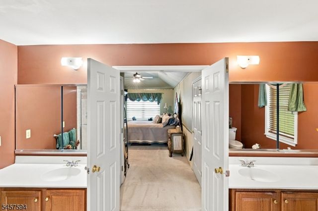 1002 Valerie Place, Greenwich Twp., NJ 08886