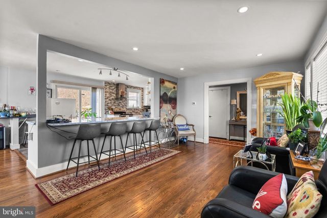 6401 DORSEY RD, Gaithersburg, MD 20882