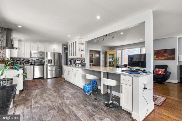 6401 DORSEY RD, Gaithersburg, MD 20882