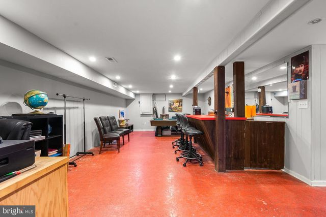 6401 DORSEY RD, Gaithersburg, MD 20882