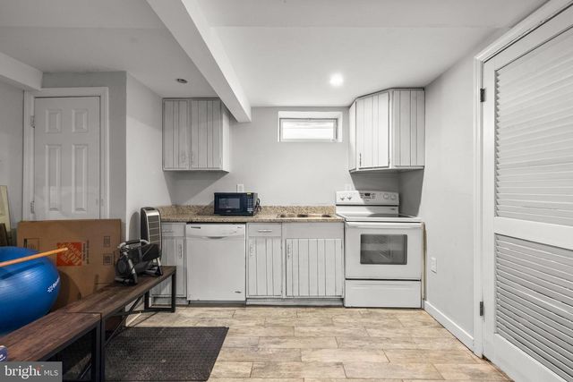 6401 DORSEY RD, Gaithersburg, MD 20882
