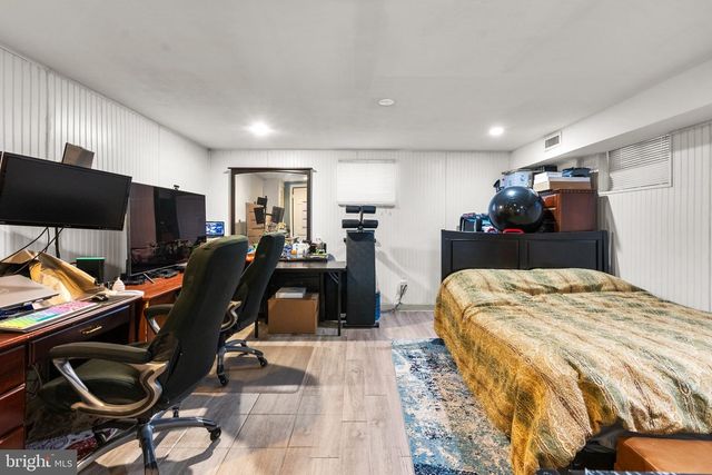 6401 DORSEY RD, Gaithersburg, MD 20882