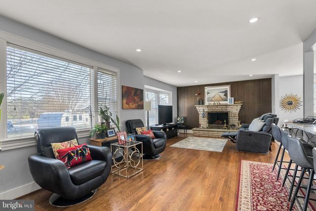 6401 DORSEY RD, Gaithersburg, MD 20882