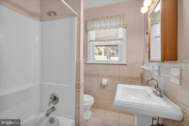 215 CHURCH ST, Newfield, NJ 08344