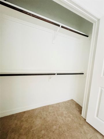 3846 Center Street, Houston, TX 77007