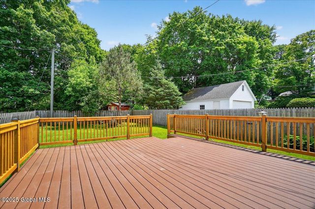 302 S William Street, Johnstown, NY 12095