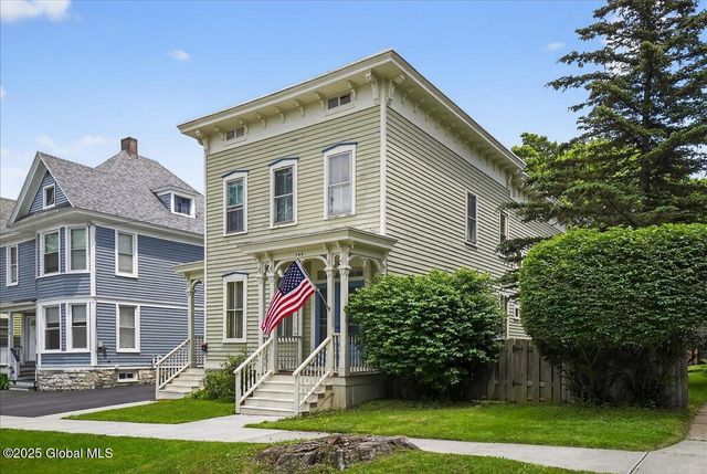 302 S William Street, Johnstown, NY 12095