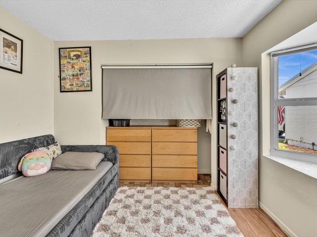 8 Hawthorne Lane, Boynton Beach, FL 33426