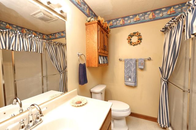 13399 Old Mansfield Road, Mount Vernon, OH 43050