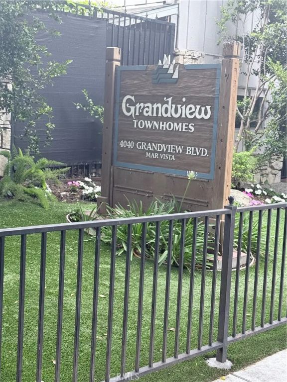 4040 Grand View 65, Los Angeles, CA 90066