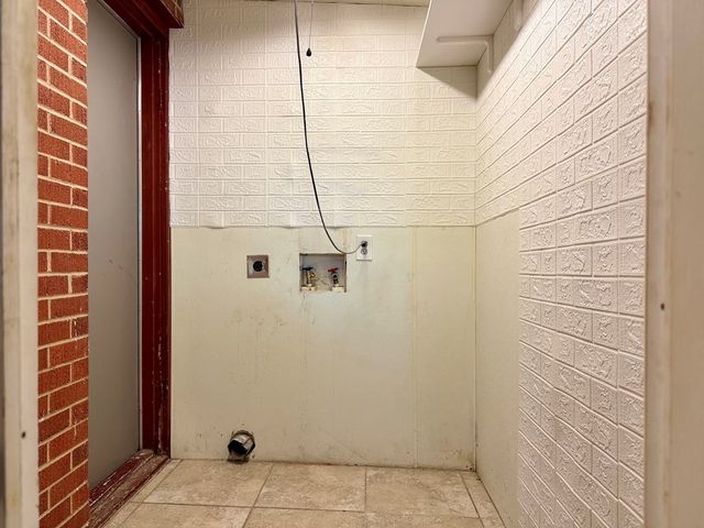 3310 W Louisiana Ave, Midland, TX 79703