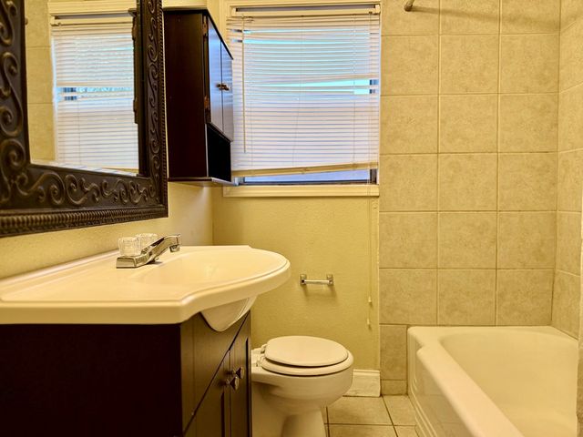 3310 W Louisiana Ave, Midland, TX 79703