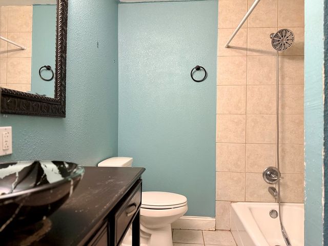 3310 W Louisiana Ave, Midland, TX 79703