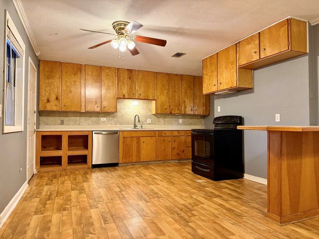 3310 W Louisiana Ave, Midland, TX 79703