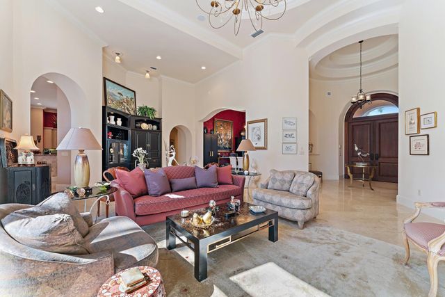 11756 Elina Court, Palm Beach Gardens, FL 33418