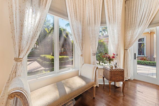 11756 Elina Court, Palm Beach Gardens, FL 33418