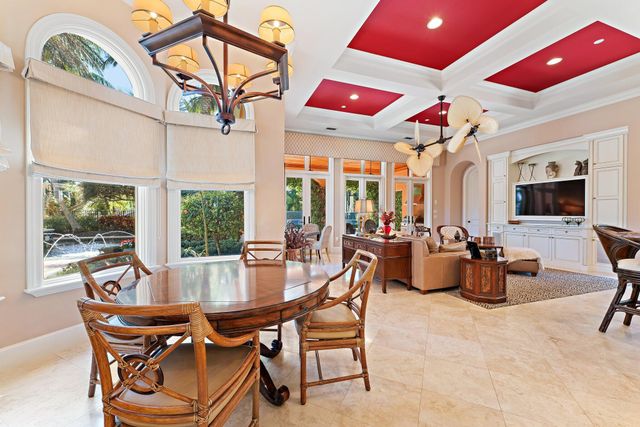 11756 Elina Court, Palm Beach Gardens, FL 33418