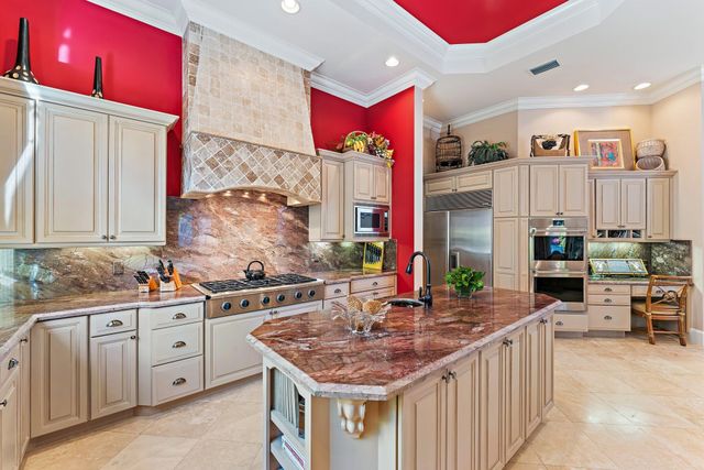 11756 Elina Court, Palm Beach Gardens, FL 33418