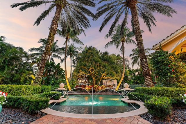 11756 Elina Court, Palm Beach Gardens, FL 33418