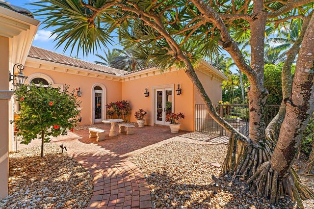 11756 Elina Court, Palm Beach Gardens, FL 33418