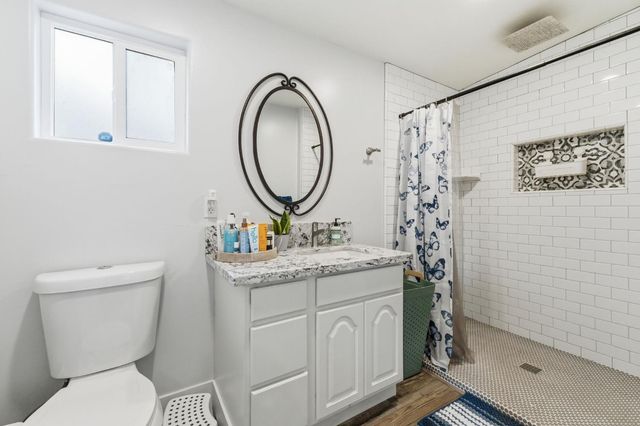 1044 K Street, Reedley, CA 93654