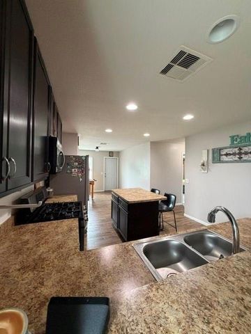 834 Coffee Mill Creek Lane, Rosenberg, TX 77471