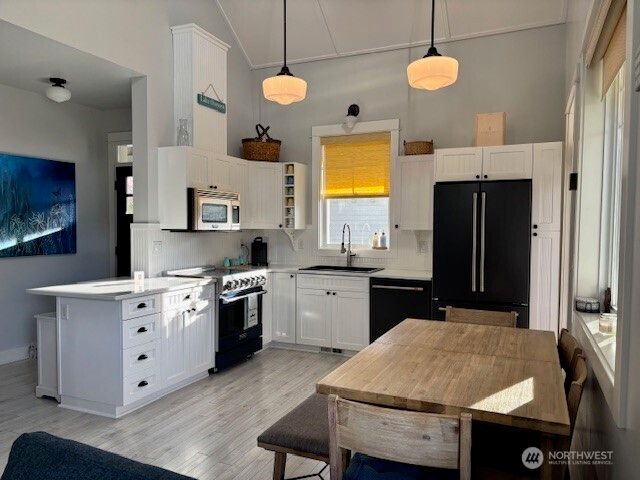 103 Firerock Lane, Oroville, WA 98844