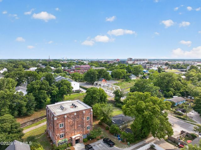 614 Peacock Lane Apt 1, Wilmington, NC 28401