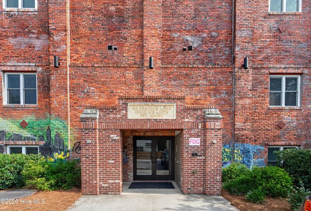 614 Peacock Lane Apt 1, Wilmington, NC 28401