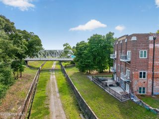614 Peacock Lane Apt 1, Wilmington, NC 28401