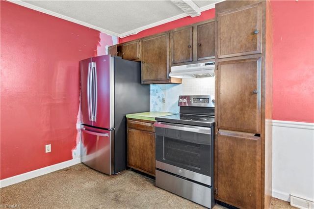 5220 Ashlyn Drive, Winston-salem, NC 27106