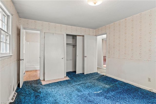 5220 Ashlyn Drive, Winston-salem, NC 27106