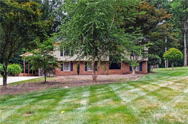 5220 Ashlyn Drive, Winston-salem, NC 27106