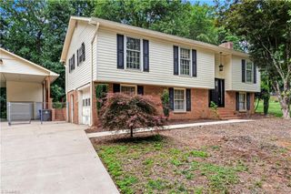 5220 Ashlyn Drive, Winston-salem, NC 27106