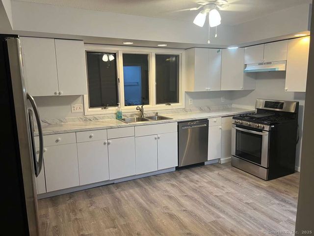 307 Tolland Street B, East Hartford, CT 06108