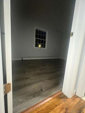 307 Tolland Street B, East Hartford, CT 06108