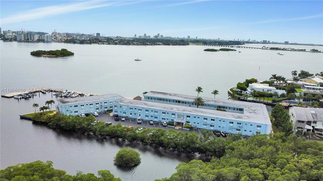 2700 NE 135th Street 12, North Miami, FL 33181