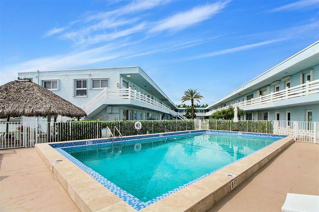 2700 NE 135th Street 12, North Miami, FL 33181
