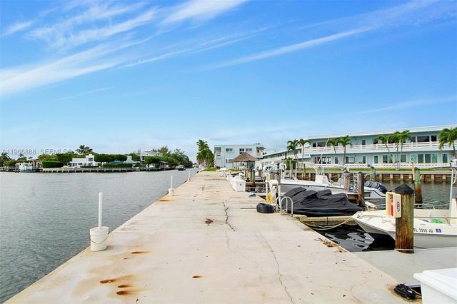 2700 NE 135th Street 12, North Miami, FL 33181