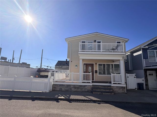 65 New Hampshire Street, Long Beach, NY 11561